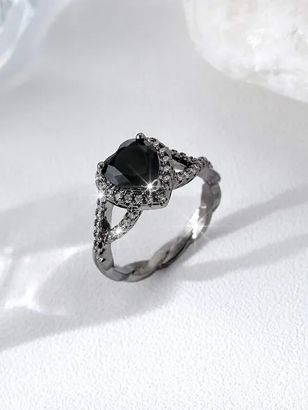 Black Heart Zicron Ring