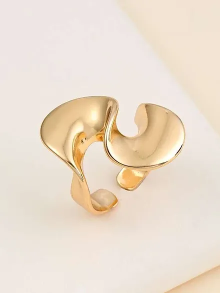 Structured Cuff Ring